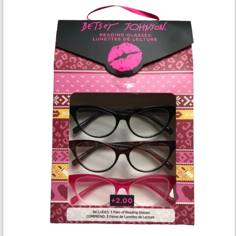 Betsey Johnson Reading Glasses 2.00